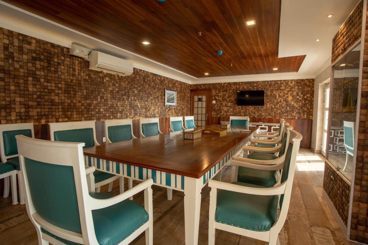 State Beach Resort And Spa カンヌール エクステリア 写真
